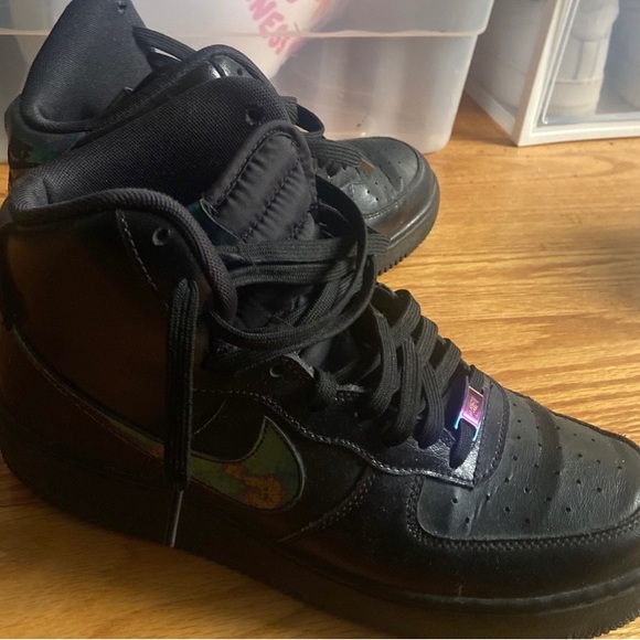 Nike Air Force 1 Metallic Rainbow - Picture 8 of 8